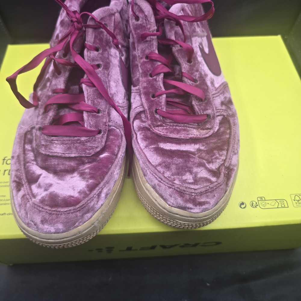 Nike Women's Sneakers in Velvet Pink